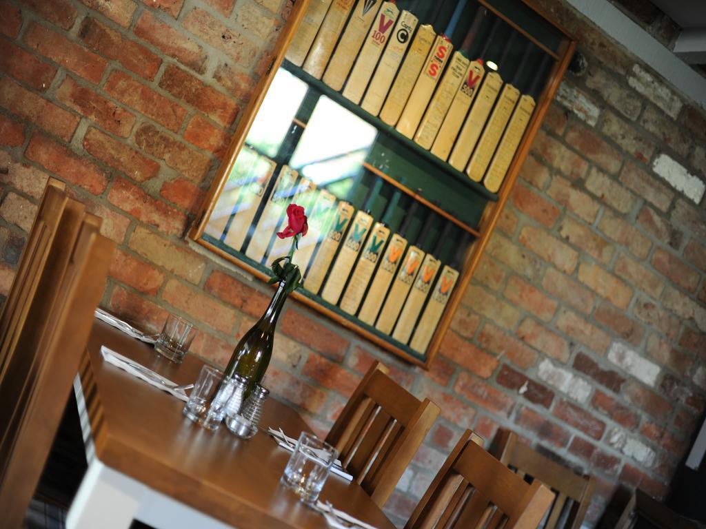 The Bat & Ball Cuddesdon エクステリア 写真