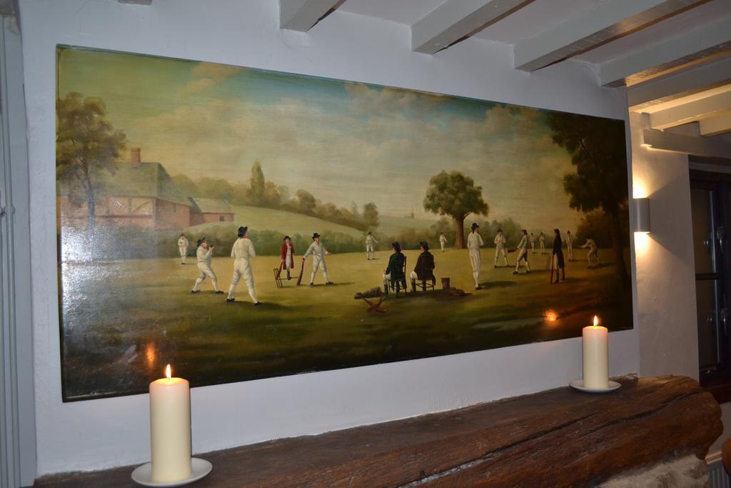 The Bat & Ball Cuddesdon エクステリア 写真
